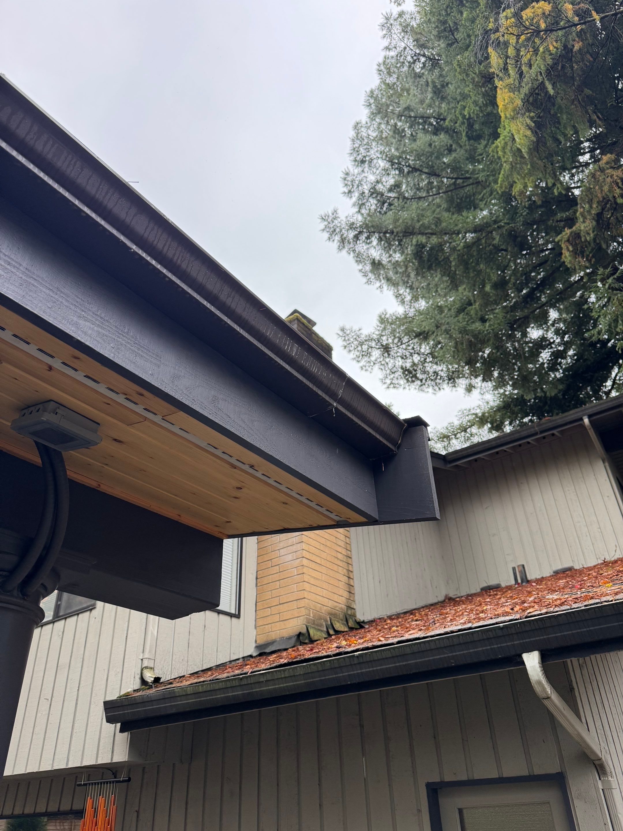 Gutters project 6 by Red Raven Exteriors