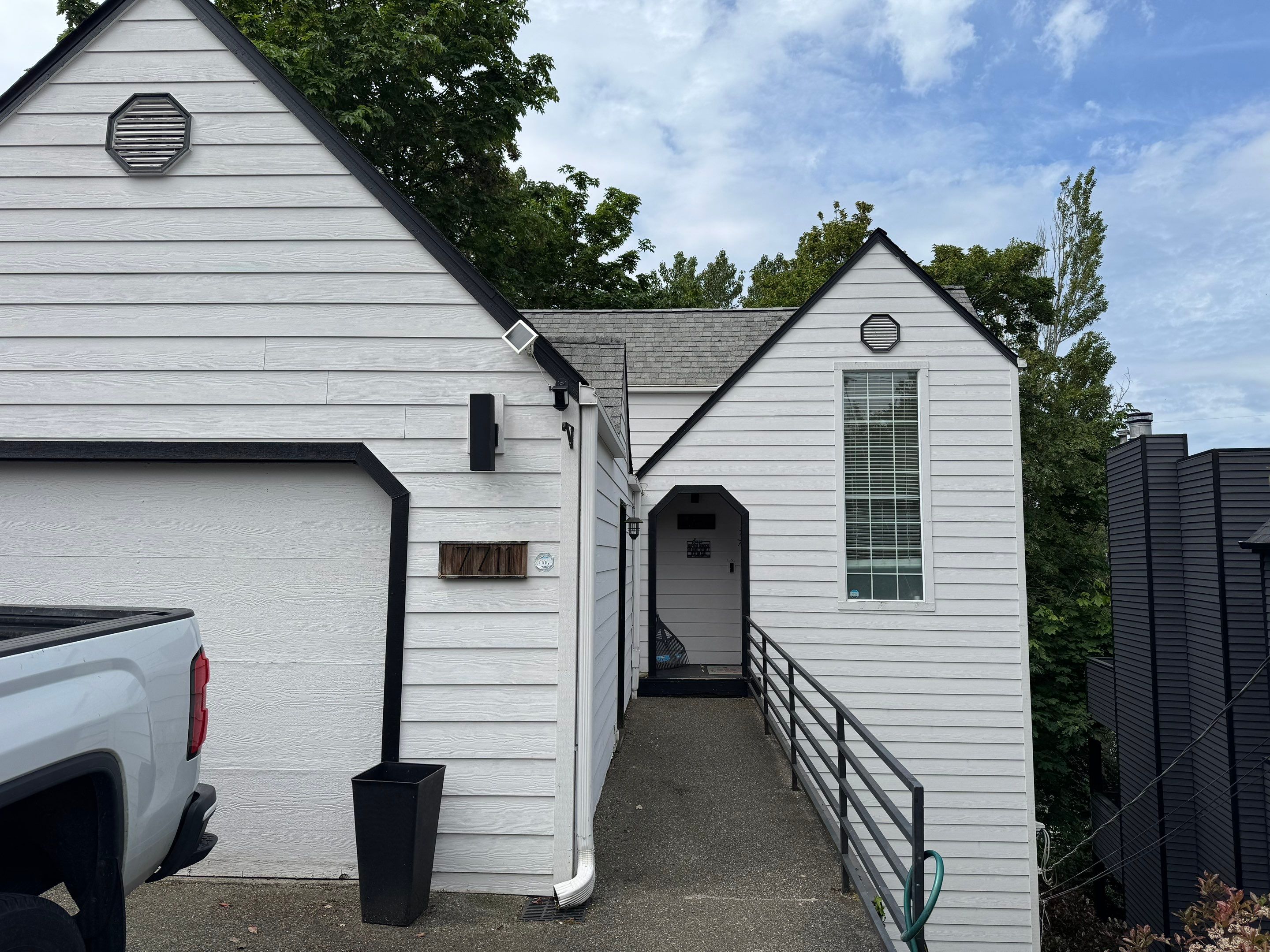 Siding project in Mountlake Terrace, WA